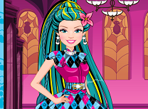 Barbie Uniforma Monster High