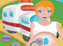 Femeie Insarcinata in Ambulanta