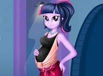 Twilight Sparkle Insarcinata de Imbracat