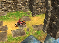 Cu Motocicleta in Templu